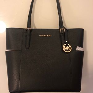 New Michael Kors Jet Set (sold)